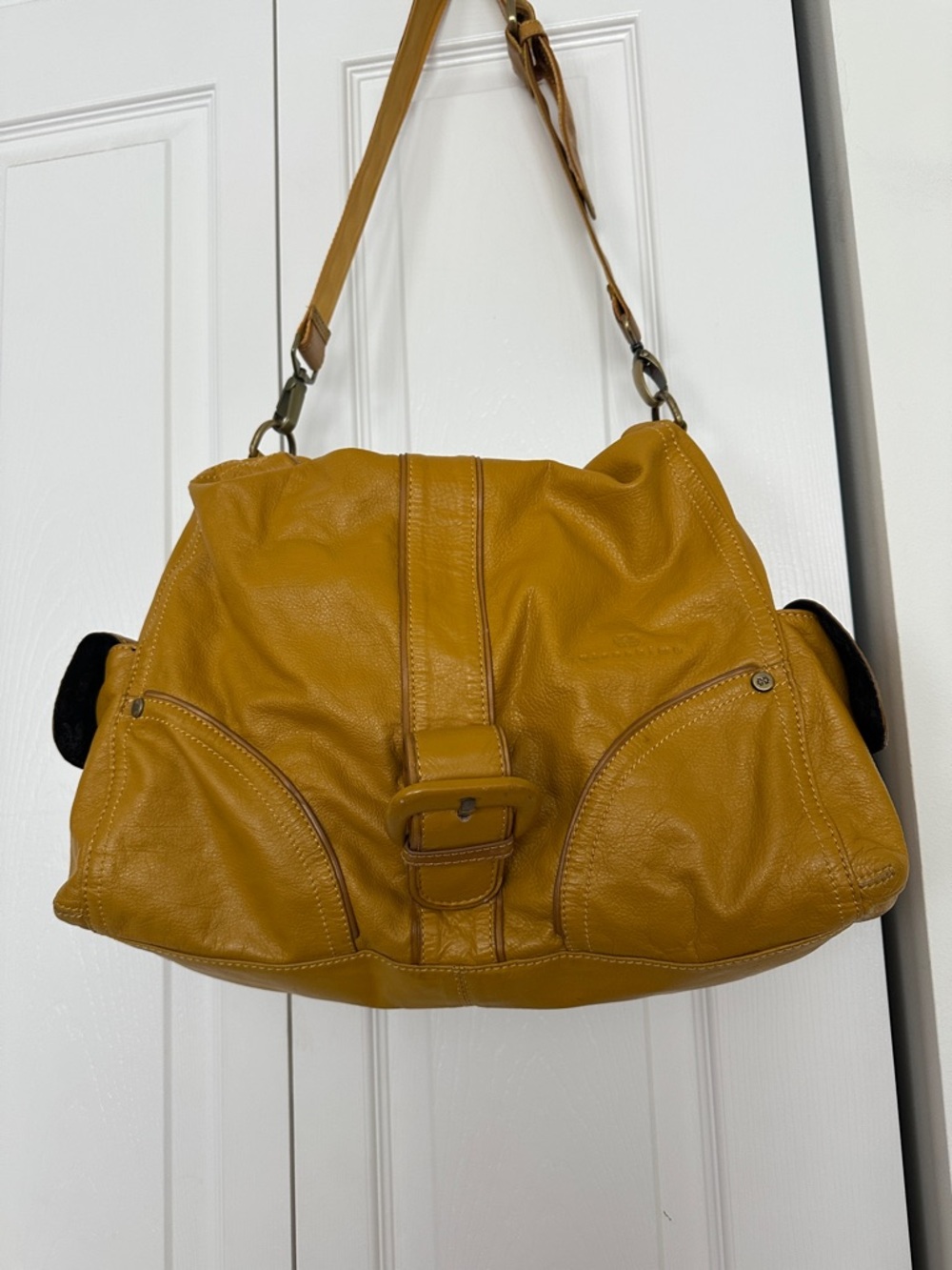 HIROSHIMA GOLD MUSTARD LEATHER HOBO CROSSBODY BAG